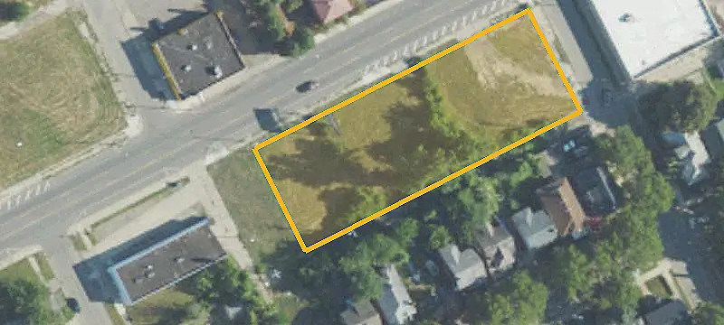 Vacant Commercial Land