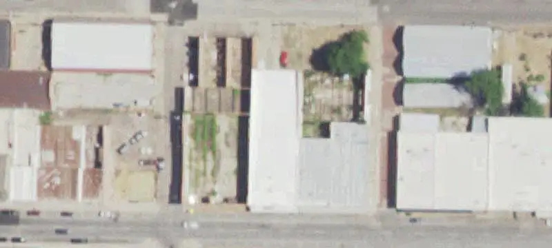 Mixed-Use Retail Building