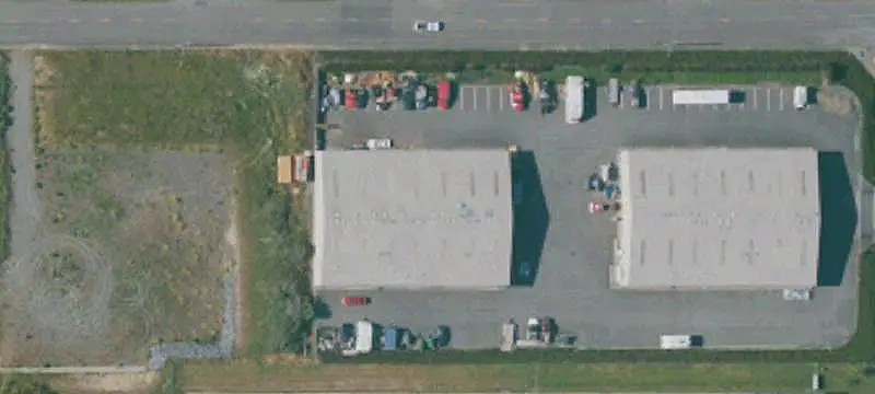 Multiunit Warehouse Buildings