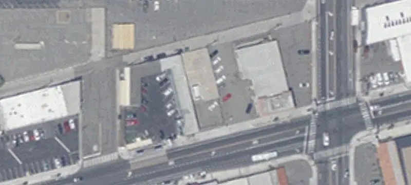 Renovated Mixed-Use Warehouse