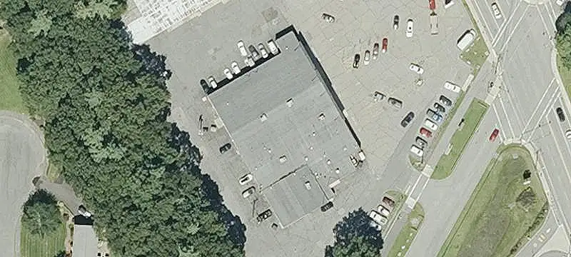 Multi-Tenant Shopping Center