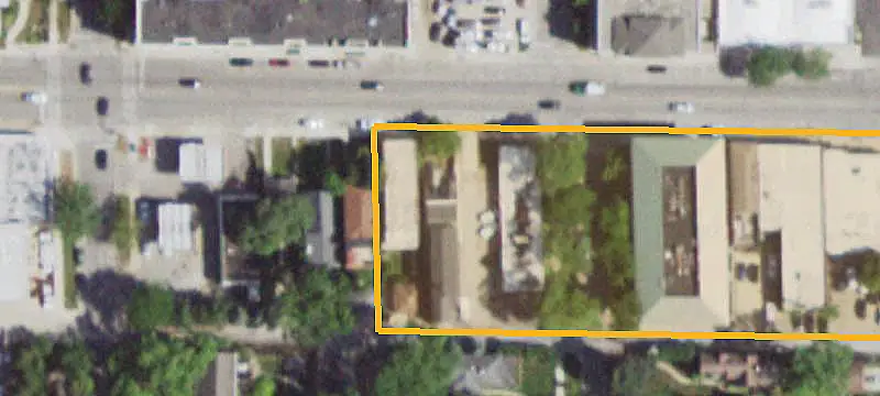 Live-Work Property with Separate Buildings
