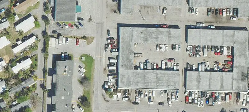 Flex Space with Five Bay Doors