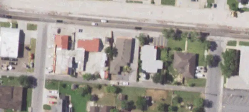 Mixed-Use Property with Apartment