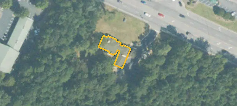 High-Traffic Commercial Land