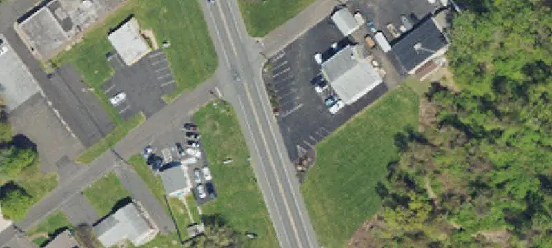 Office Building at Signalized Intersection