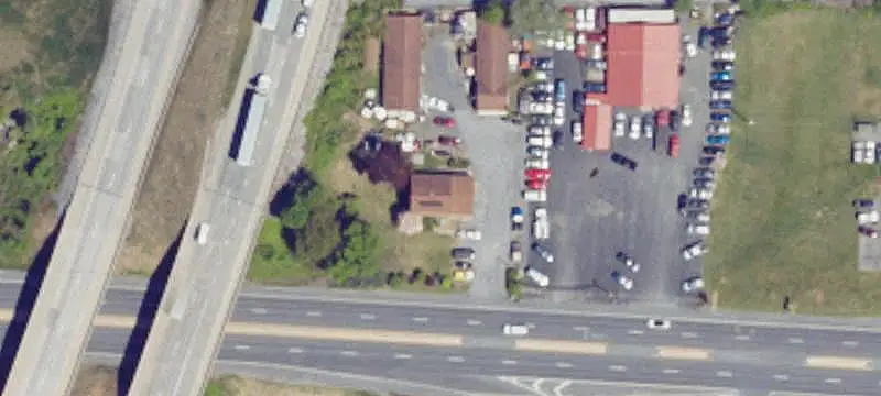 Automotive Shop with Paved Parking