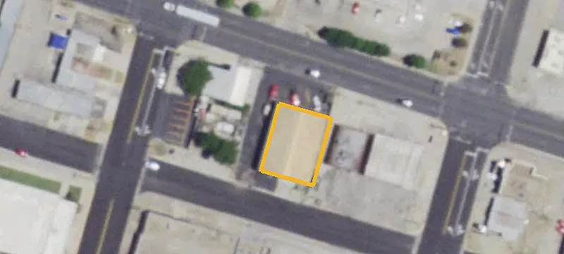 Restaurant with Vacant Space