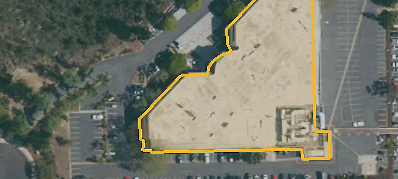 Flex Space with High-Bay Access