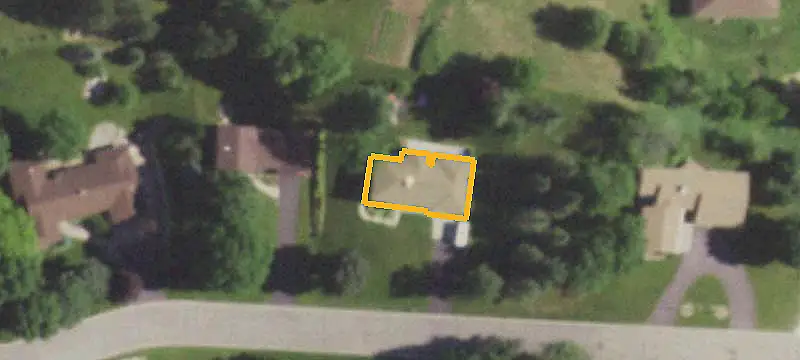 Lots & Acreage / City