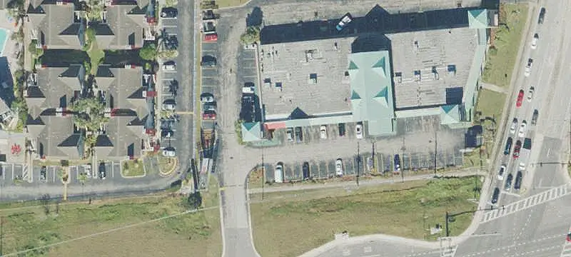 Signalized-Corner Retail Space