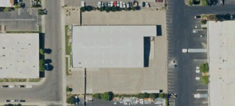 Insulated Warehouse with Truck Wells