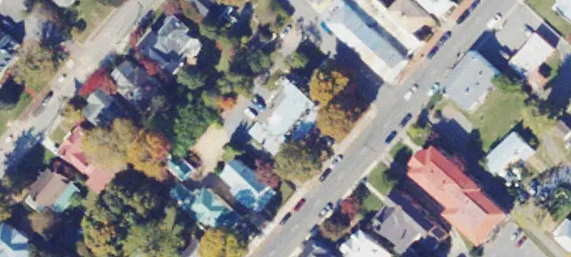 10-Unit Apartment Building