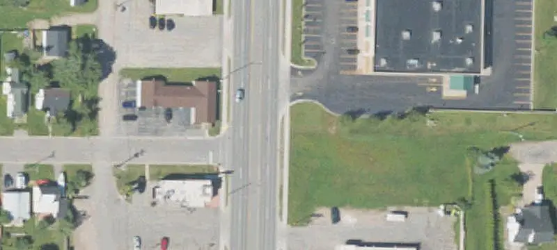 Mixed-Use Building with Open Space