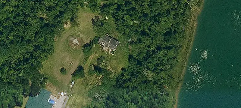 Unrestricted Land Parcel