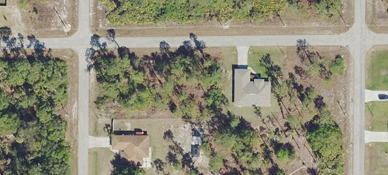 1805 W 15th St, Lehigh Acres, FL 33972