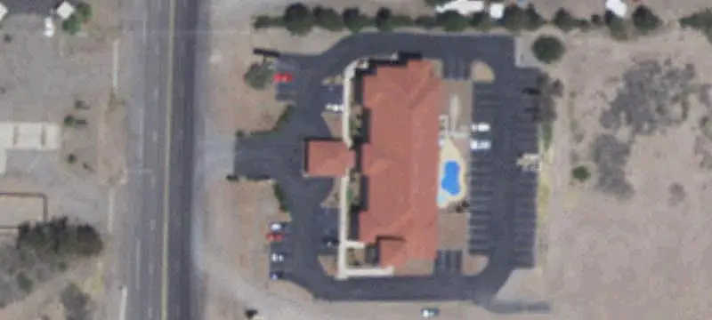 La Quinta Inn & Suites Hotel