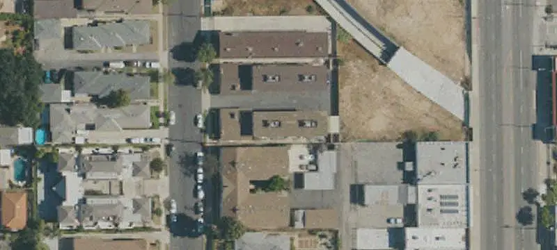 Apartment Building with Townhome Units