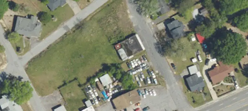 Retail Space with Adjacent Lot