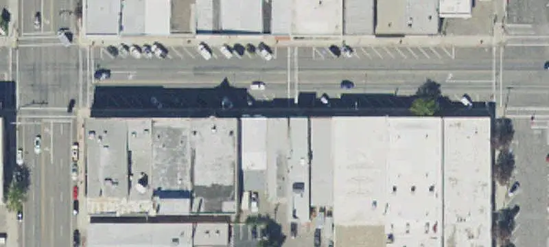 Mixed-Use Property With Upper Apartment