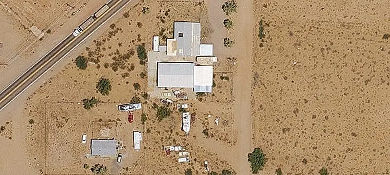 Automotive Shop Complex with Residence
