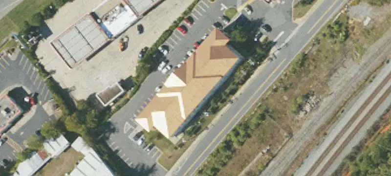 Retail Space with Flexible Floor Plans