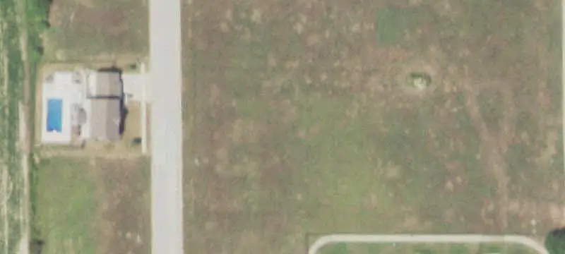 Land / Lots & Land