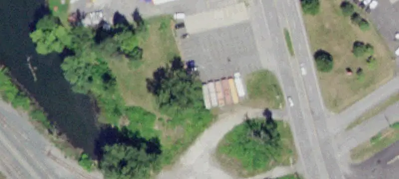 Flex Industrial Building with Fenced Yard