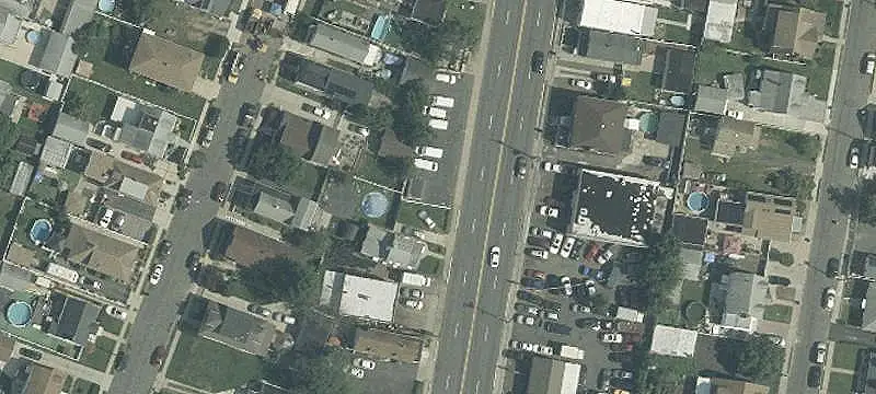 Automotive Property with Office