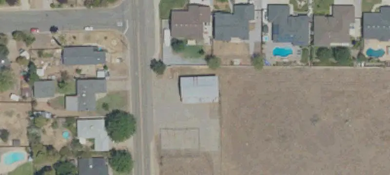 Commercial Land with Two Warehouses