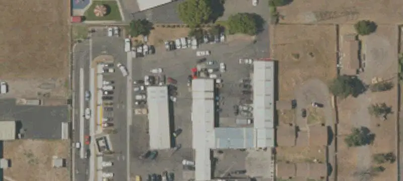 Multi-Tenant Retail Property
