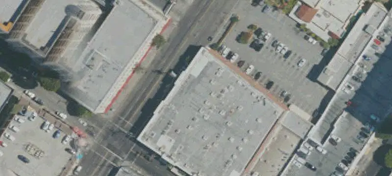 Multi-Tenant Flex Building