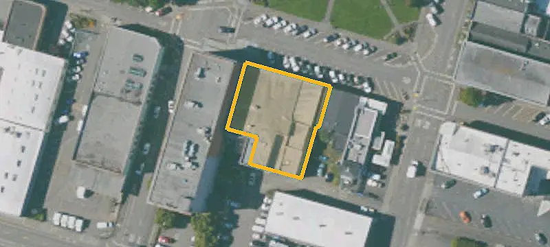 Bar and Entertainment Venue