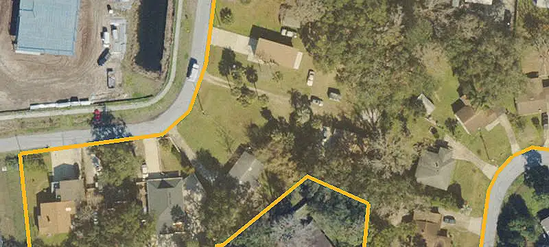 Commercial Land with Block Building