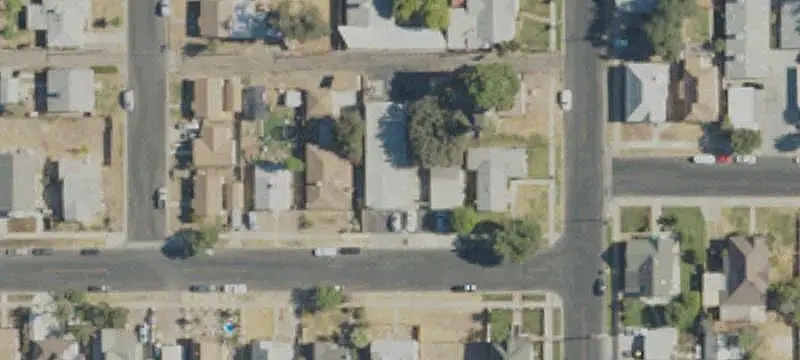 10-Unit Apartment Building