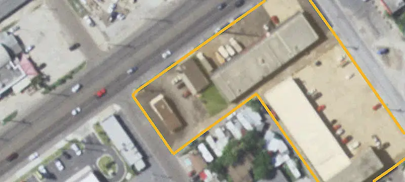 Commercial Land in Business District