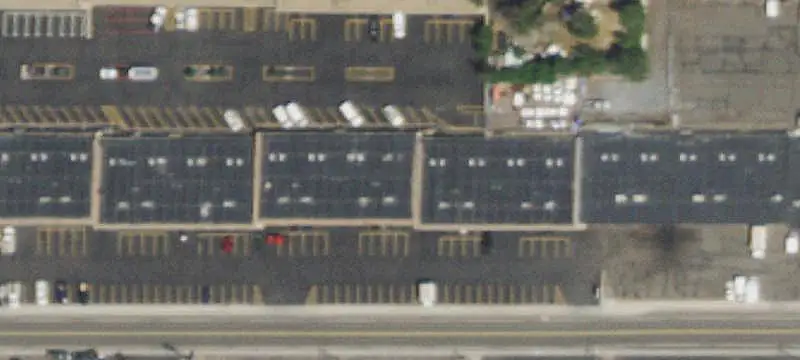 Dock-High Flex Space