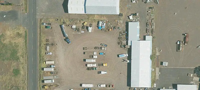 Industrial Warehouse with 480V Power