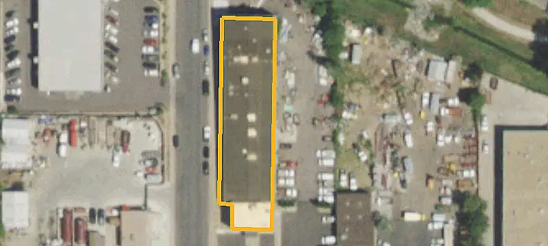Flex Space with Fenced Yard