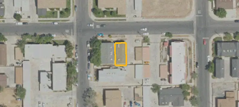 7-Unit Apartment Building