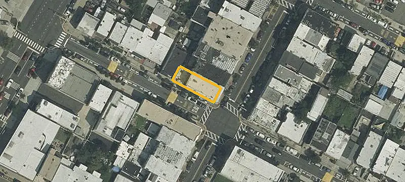Mixed-Use Property With Takeout Restaurant