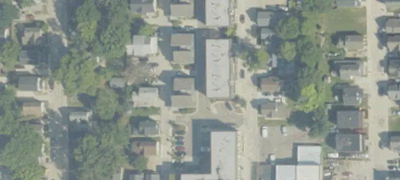 Ground-Level Mixed-Use Unit