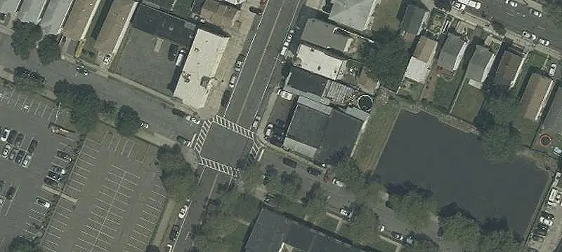 Two-Space Auto Shop Property