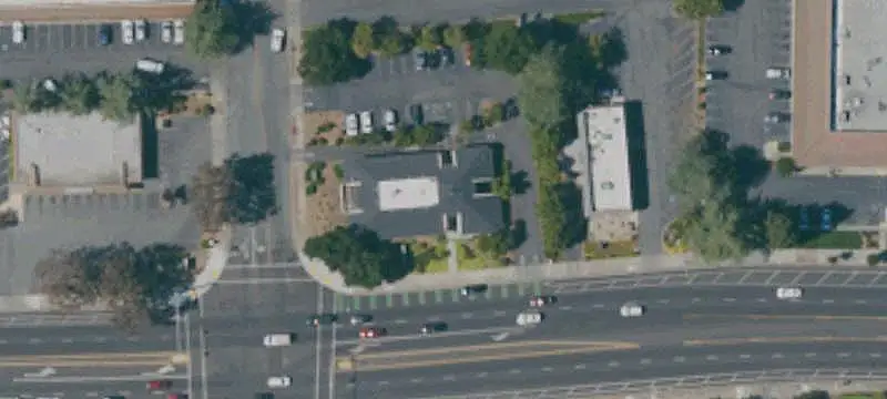 Freestanding Storefront Property