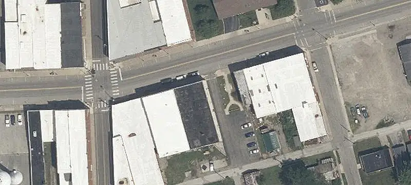 Mixed-Use Property with 4 Apartments