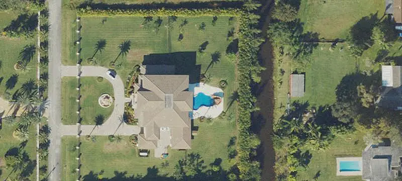 Land
