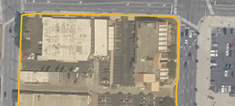 Flexible-Floorplan Retail Space