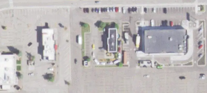 Retail Space with Distribution Potential