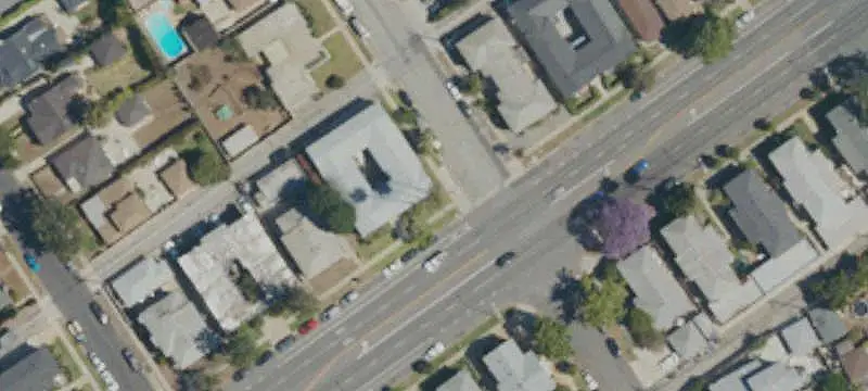 10-Unit Apartment Building with Garages