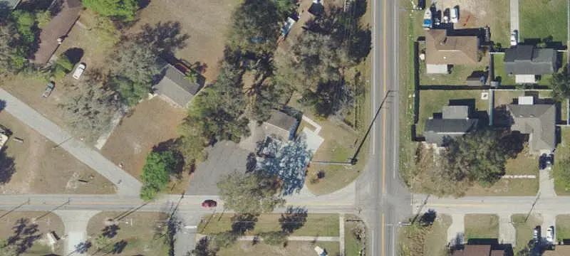 Corner-Lot Flex Space